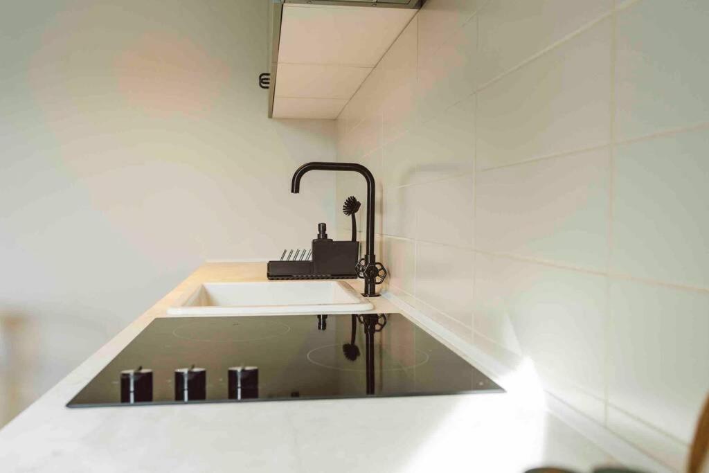 Vivando - Beautiful Studio B + Parking Bukareszt Zewnętrze zdjęcie
