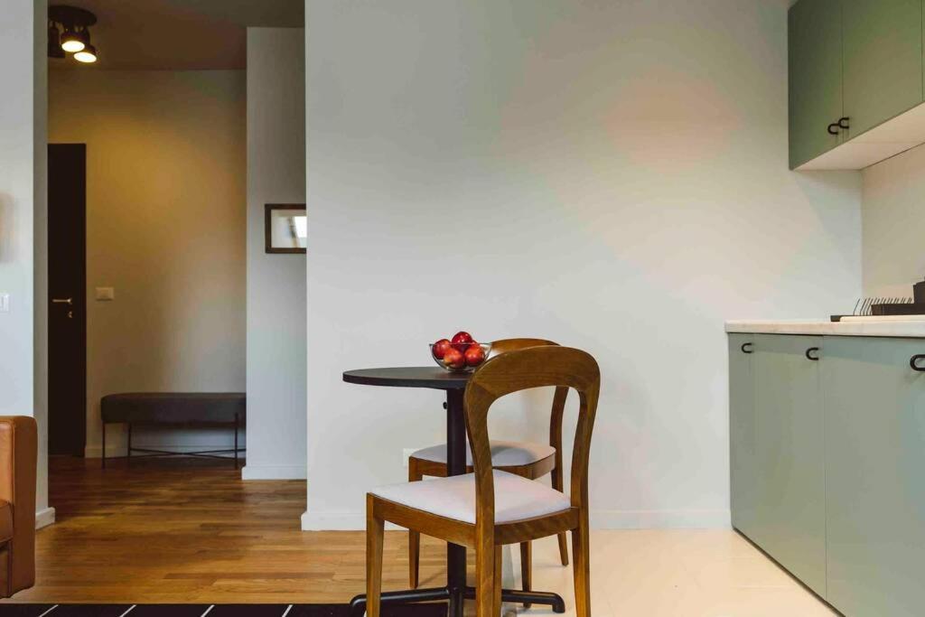 Vivando - Beautiful Studio B + Parking Bukareszt Zewnętrze zdjęcie