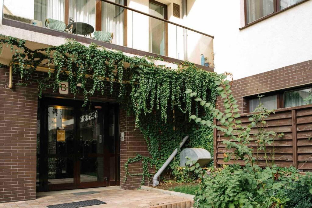 Vivando - Beautiful Studio B + Parking Bukareszt Zewnętrze zdjęcie